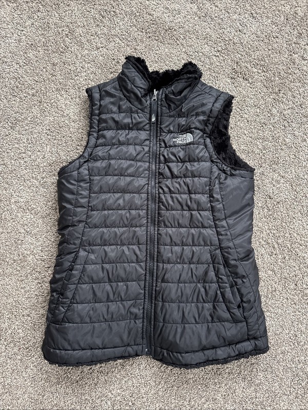The North Face Women’s Small Reversible Puffer Plush Black Vest EUC