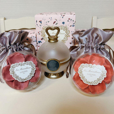 Les Merveilleuses Ladurée 3-Piece Face Color Set Rose Pot