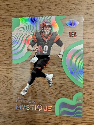 Joe Burrow [Green] #5 2020 Panini Illusions card