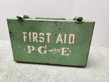 Vintage PG&E Metal First Aid Kit Metal Box Tin Pacific Gas & Electric 60-70s