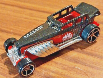 Hot Wheels Great Gatspeed 2015 schwarz/rot MAC TOOLS HW City 013/250 1.64