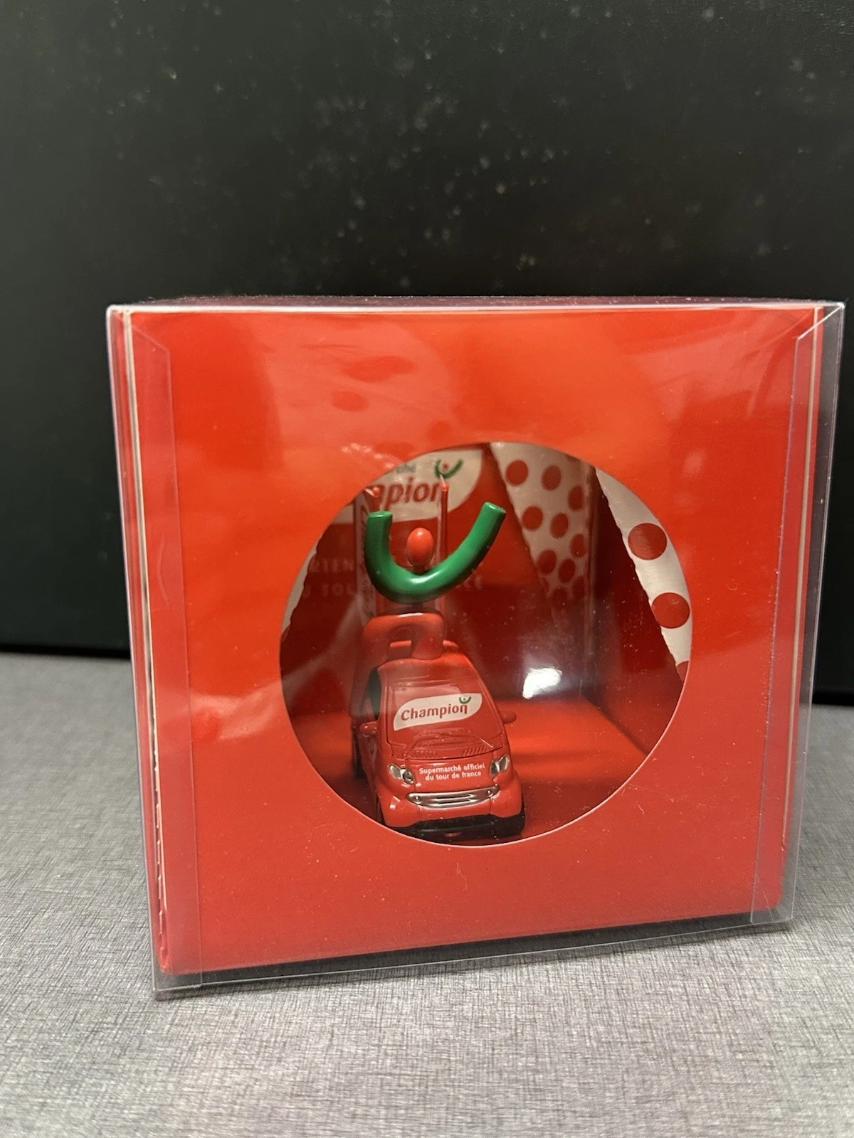 Voiture Miniature Champion Tour De France