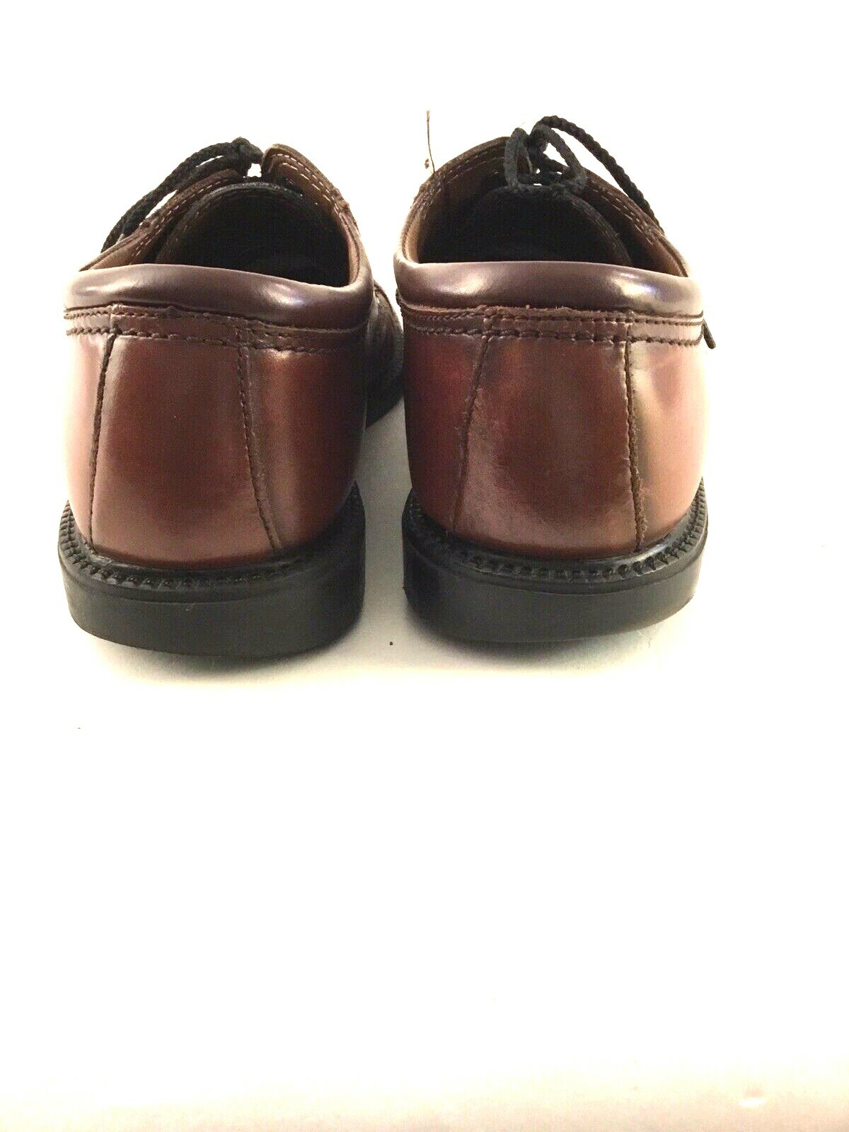 SAOLA Scarpa Oxford Dockers da uomo in pelle marrone con lacci e punta a cappuccio taglia 10