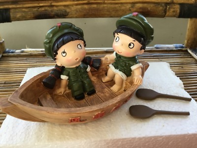 CHINESE HAND PAINTED PLASTER..GIRL-BOY-CANOE & OARS..AUTHENTIC..IN ORIGINAL BOX