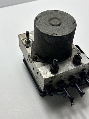 2007 Chevrolet Tahoe Yukon V8 ABS Antilock Brake pump module 15905732 - Picture 6 of 12