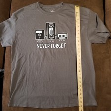FUNNY T-SHIRT VINTAGE MEDIA FLOPPY DISC VHS AND CASSETTE TAPE XL MADE IN USA