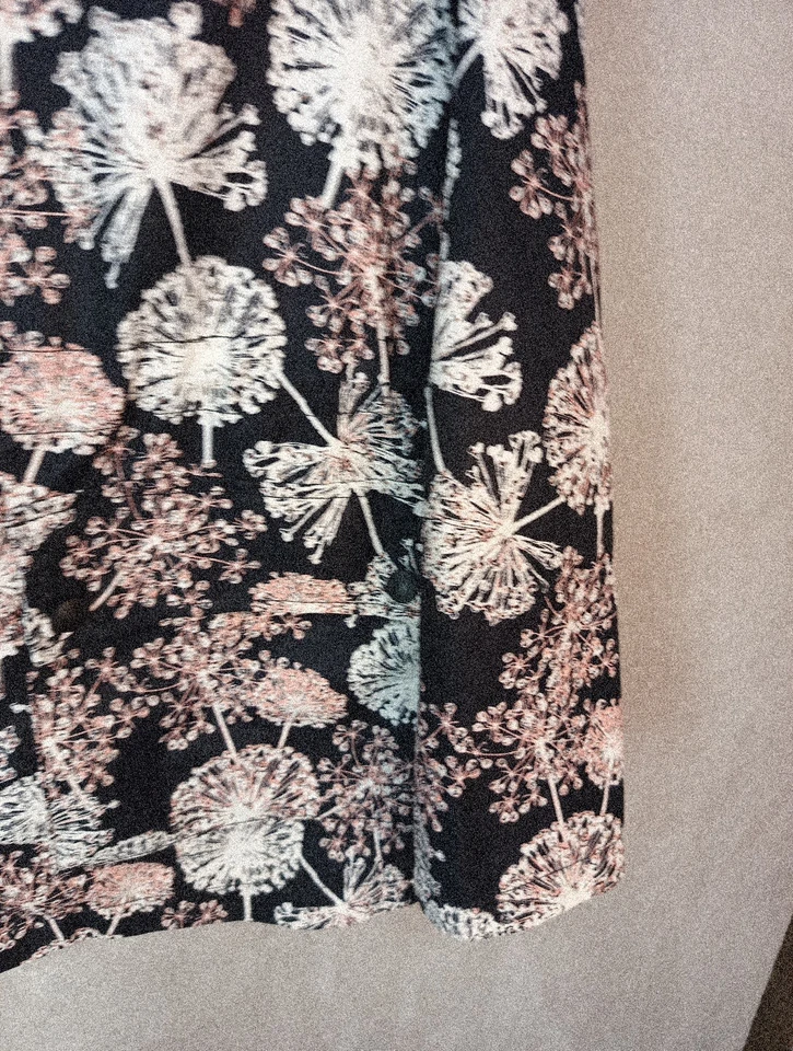 Marks Spencer Rain Coat Jacket 12 Dandelion Flower Hood Black Autumn Lightweight - image 3 of 4