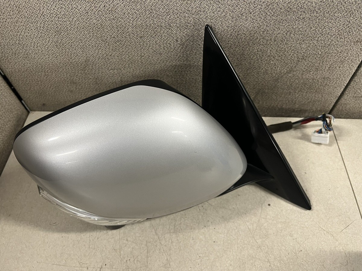 CARDIAminiTIARAシルバーコンパクフィ 2011 2012 Infiniti QX56 Power Fold Side View Mirror Right Pass
