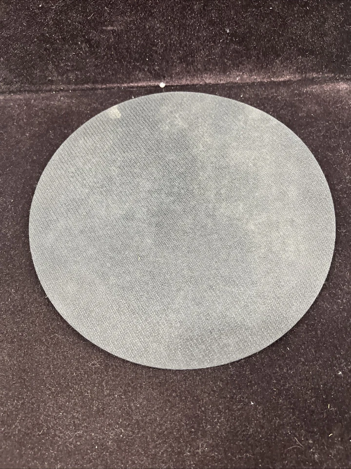 Almohadilla Dab "Dab Dabhard" Redonda 8" Hecha en Goma Foto 2 de 2