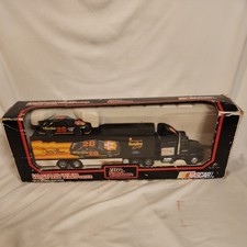 RACING CHAMPIONS 1:64 TEAM TRANSPORTER DALE JARRETT INTERSTATE BATTERIES
