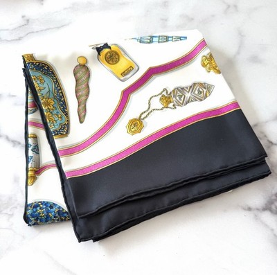 Hermes Qu  Importe Le Flacon 100% Silk Black Purple Perfume Bottle Print Scarf