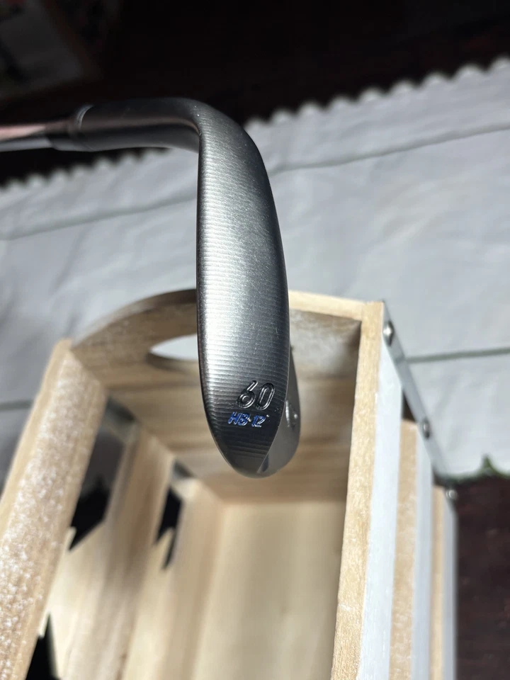 MRH TaylorMade 60/12 HB MG3 Excelente Nippon Pro Modus3 X-Flex +1” 2up Novo Grip - Imagem 2 de 4