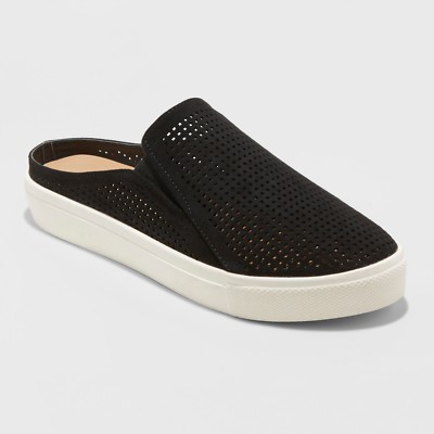 Women's Meena Slip on Sneakers - Universal Thread Breathable NWT Black