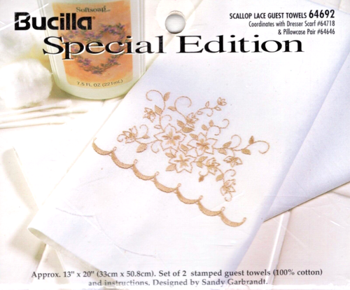 Jakobsmuschel Spitze Gästetuch gestempelt Stickpackung 64692 Bucilla Sonderedition - Bild 1 von 2