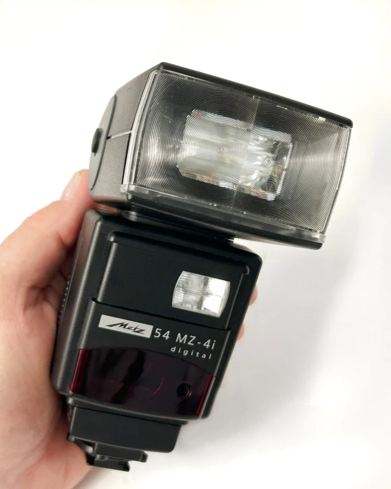 Metz Mecablitz 54 MZ-4i Flash, SCA 3102 M3 Hot Shoe Adapter for Canon EOS, Pouch - Image 3 of 4
