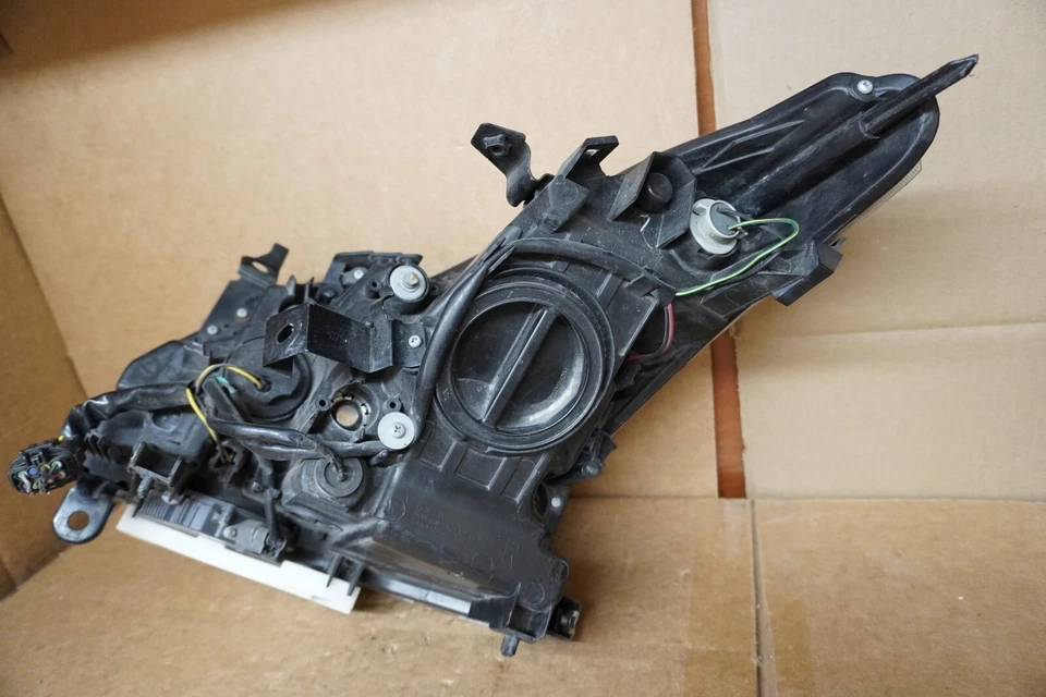 Faro lateral derecho pasajero Infiniti G37 2008 2009 2010 2011 OEM Foto 2 de 4