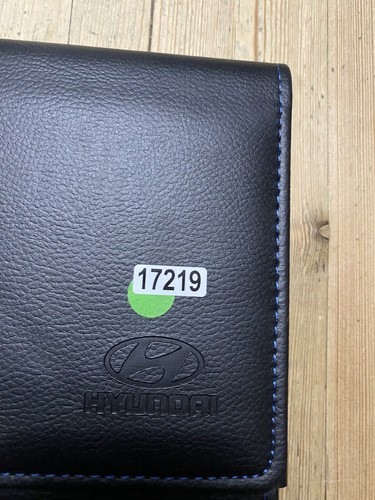 16-22 HYUNDAI IONIQ ELECTRIC OWNERS HANDBOOK MANUAL + NAV & WALLET 2019 REF17219 - Picture 18 of 24