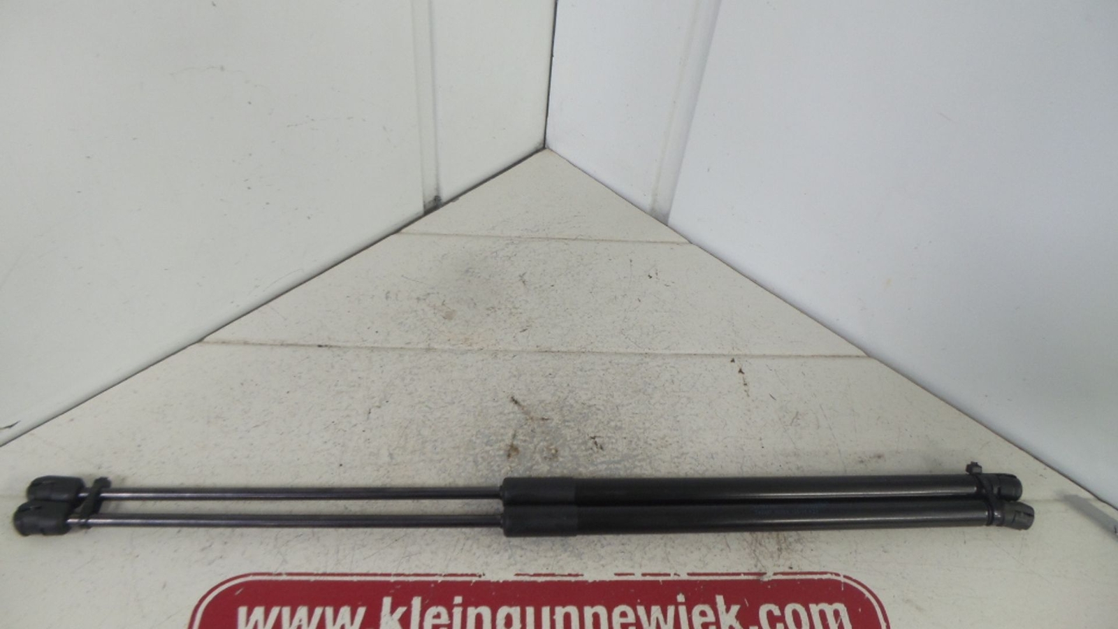 Bild 1 von 2