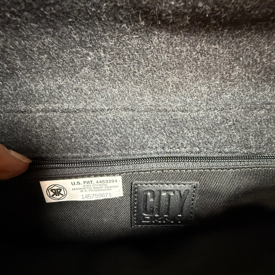 City by DKNY Black Faux Leather Fabric Clutch Shoulder Bag - Image 4 of 4