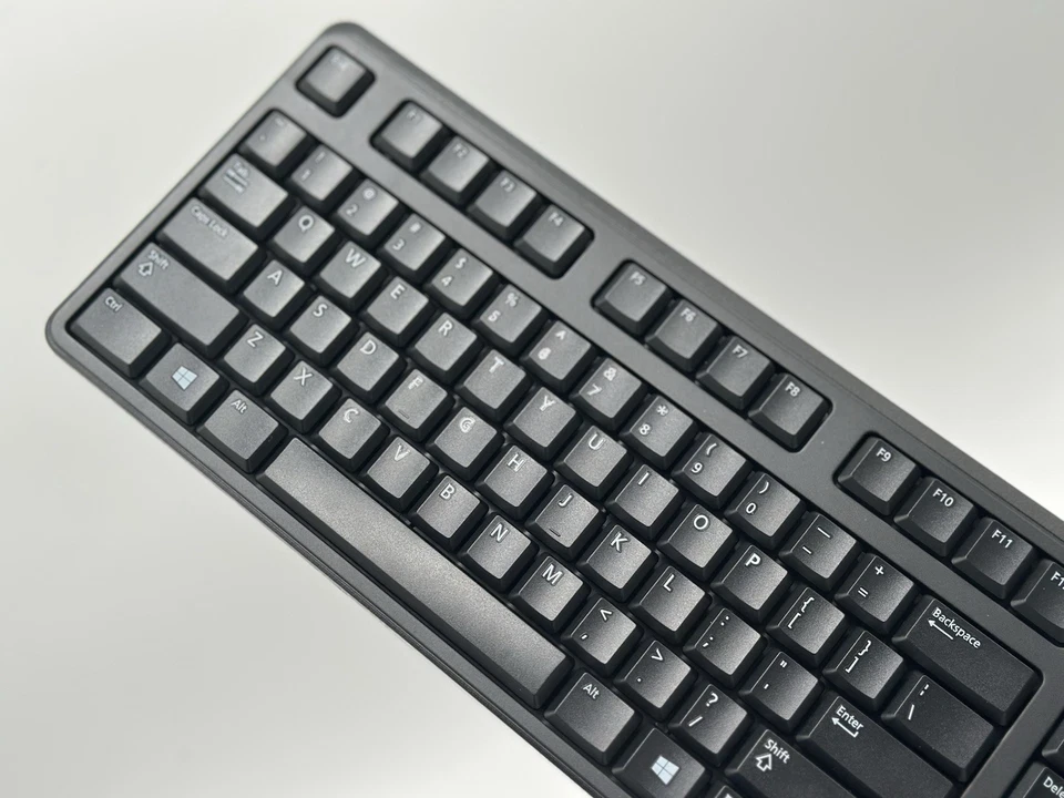 Dell KB212-B USB Quiet Key Keyboard - Black - Image 2 of 4