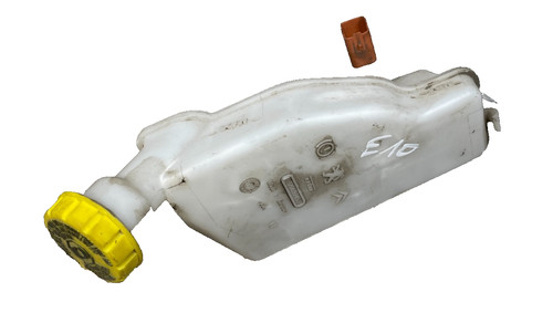 2018 Citroen C3 Bremskraftverstärker Leitungssatz Reservoir Tank 32069745
