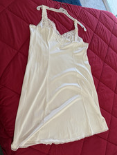 NWOT VINTAGE VANITY FAIR SLIP FULL 1970's 37 1/2" LONG