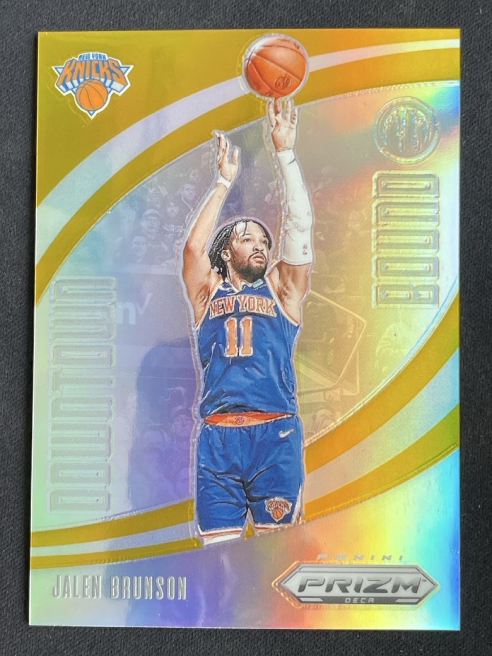 Jalen Brunson 2023-24 Panini Prizm Deca Downtown Bound Gold Prizm /10 #23