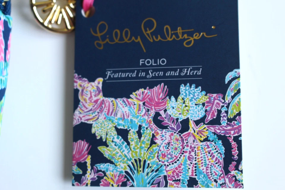 Lilly Pulitzer Notebook Agenda Folio Laptop Tablet Organizer Seen and Herd NWT - Image 2 of 4