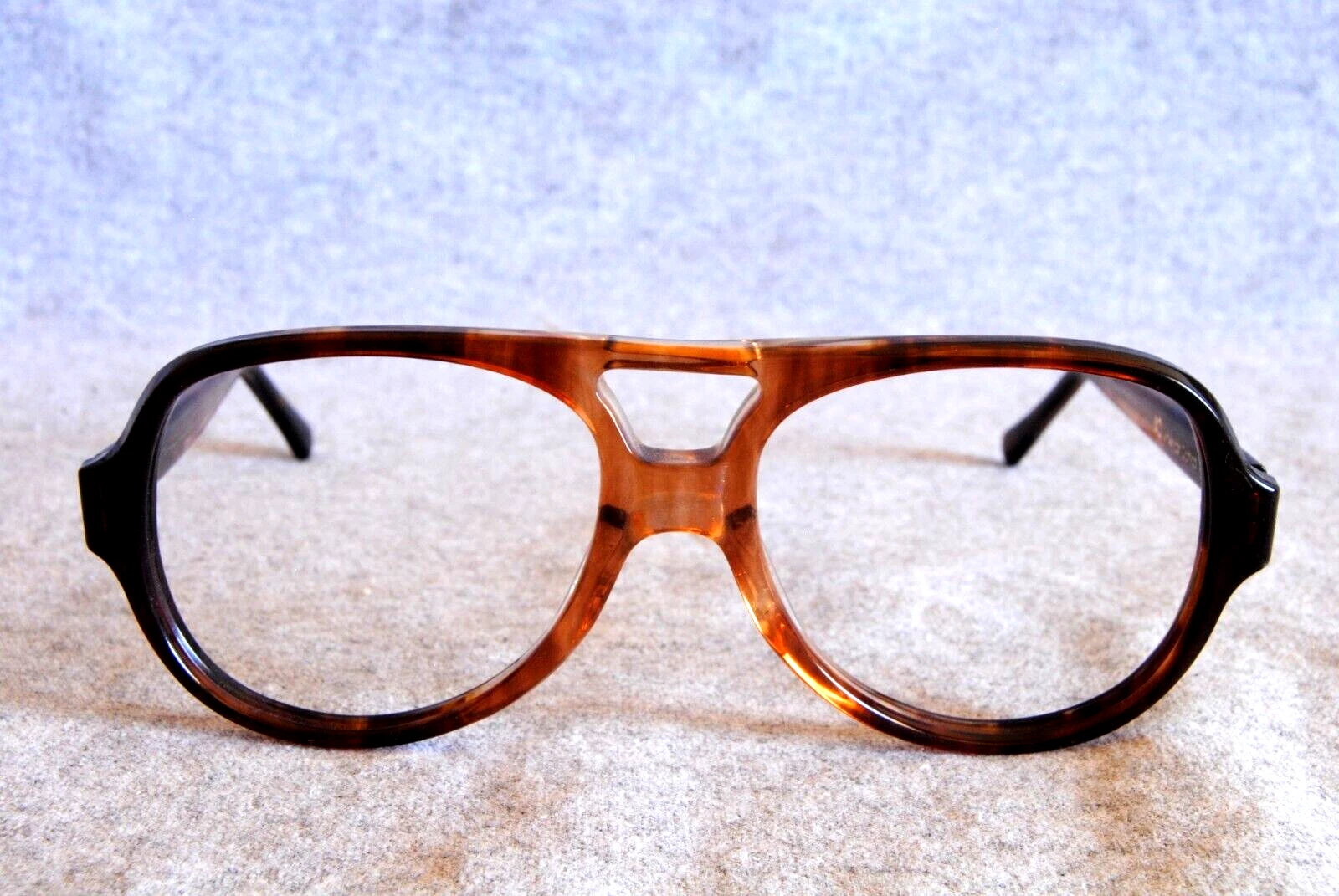 american optical eyeglass frames AO 102 vintage 52 17 135