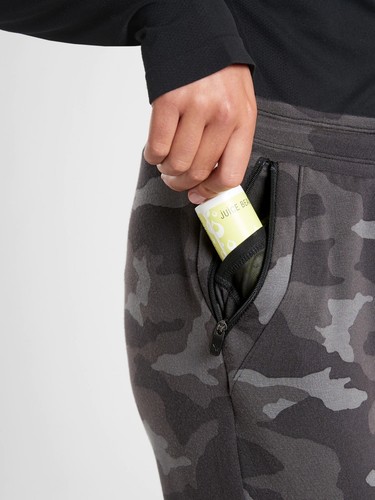 NWT Athleta Girl Warm Up Jogger, Black Camo SIZE M/8-10 #599632 X0318H - Picture 7 of 7