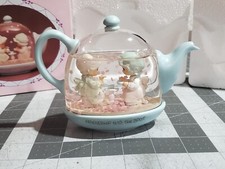 Precious Moments  Friendship Hits The Spot  Teapot Waterglobe