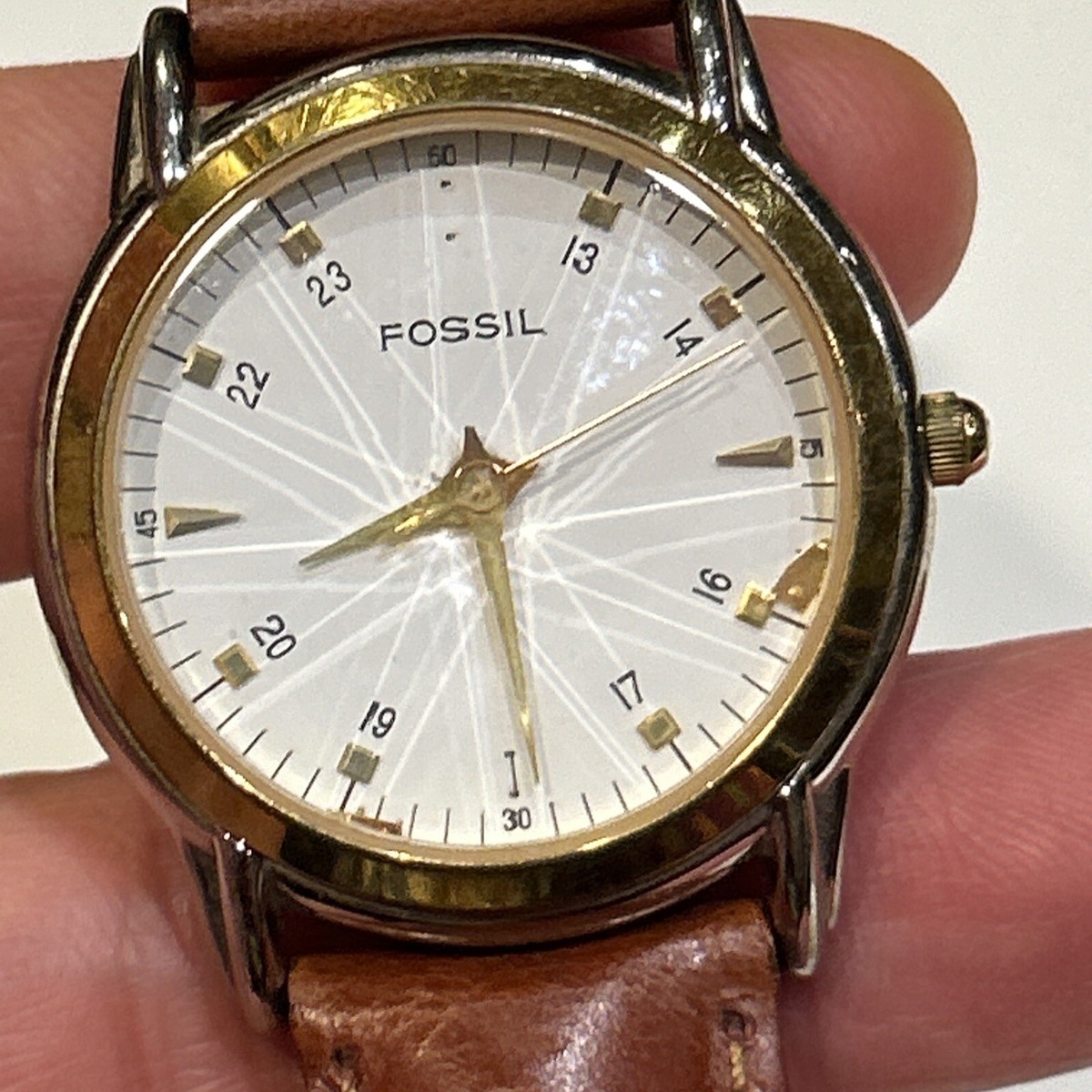 FOSSIL CRYSTAL PRISM WATCH Fossil] Prismatic crystal faces don main image 2