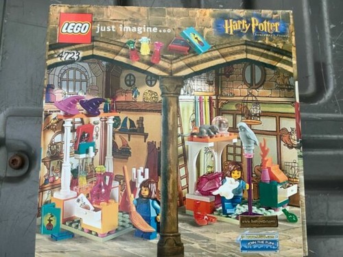 LEGO Harry Potter: Diagon Alley Shops (4723)
