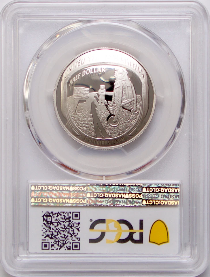 2019 S APOLLO 11 HALF DOLLAR PR70 DCAM 50th Anniversary Moon Landing Blue Label - Image 2 of 2
