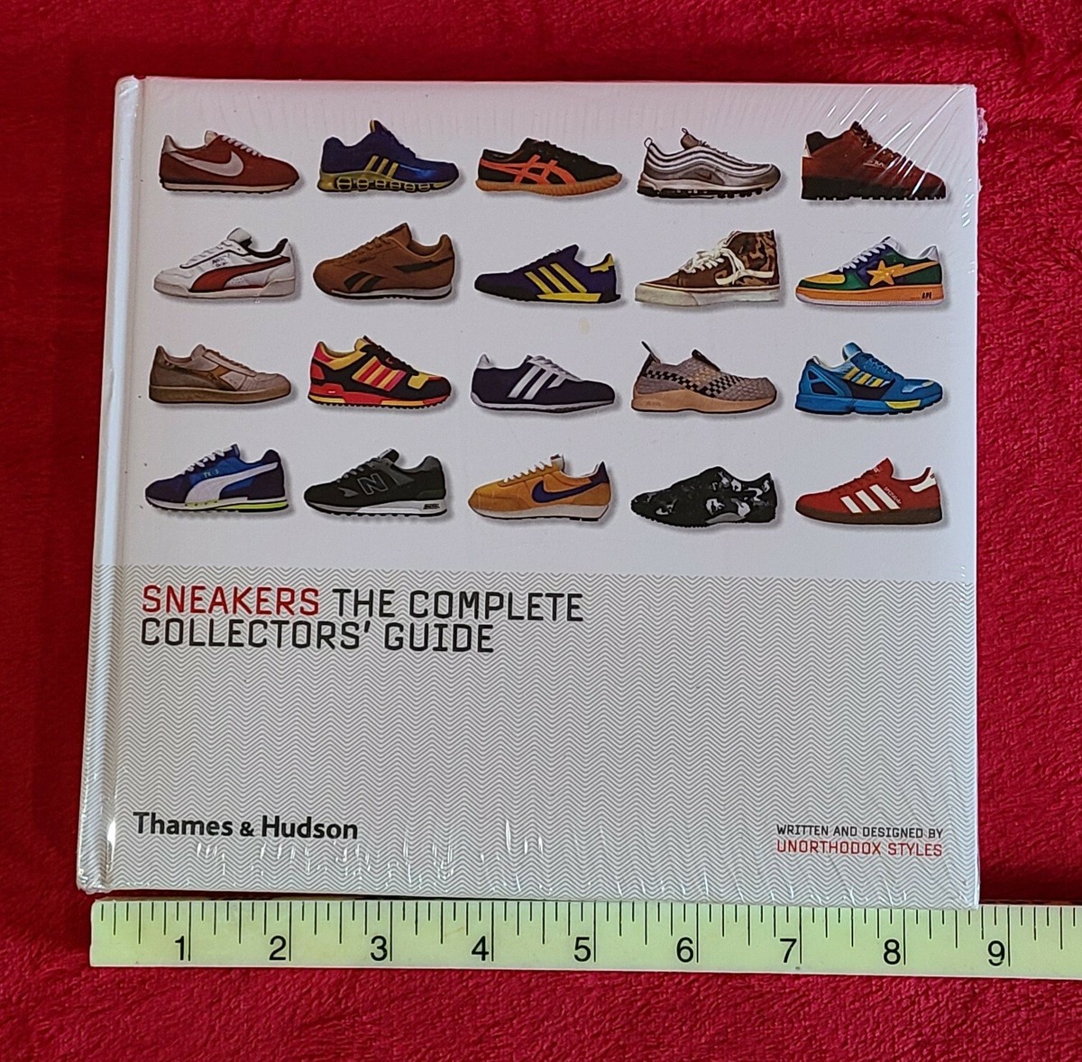 洋書 sneaker the conplete corectors guide 51gDPlHtCML.jpg_BO30,255,255,