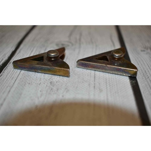vintage horseshoe golds tone metal Collar clips - Picture 3 of 5
