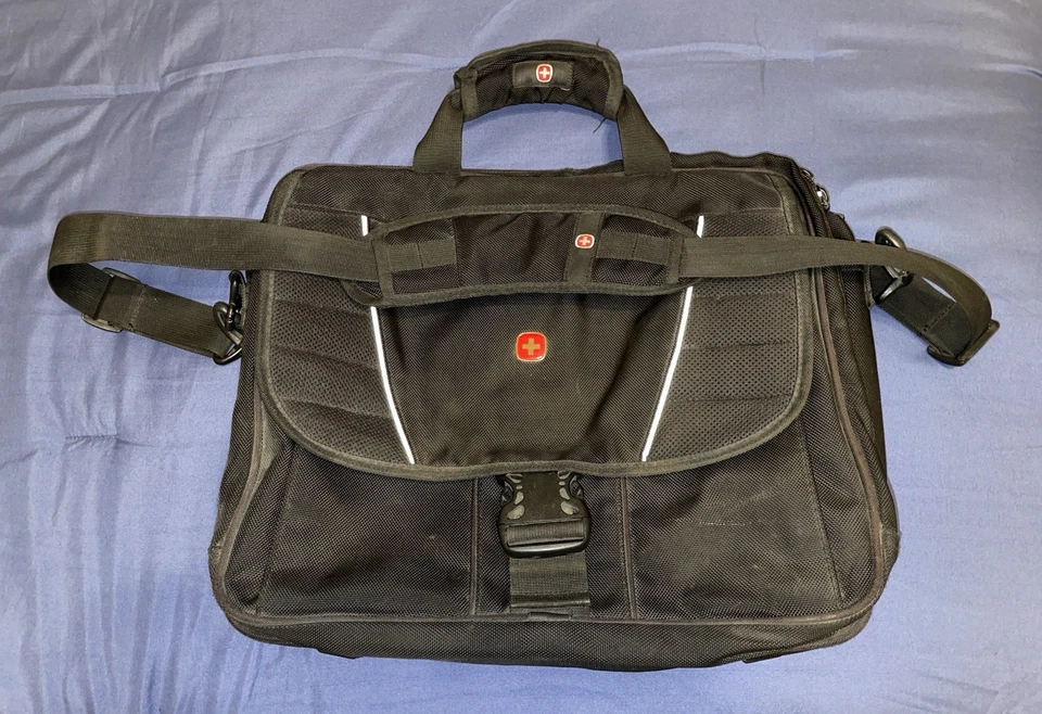 WENGER SWISS ARMY Estuche para Computadora Portátil Bolso de Hombro Mensajero Maletín 16 pulgadas Foto 3 de 4