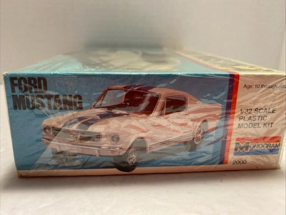 1982 Revell Snaptite Model Kit #6261 Kraco Indy Car 1:32 (No Tires or Rims) - Image 3 of 3