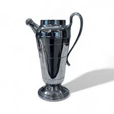 Vintage Farberware Chrome Cocktail Shaker Pedestal Base Angled Spout NO LID