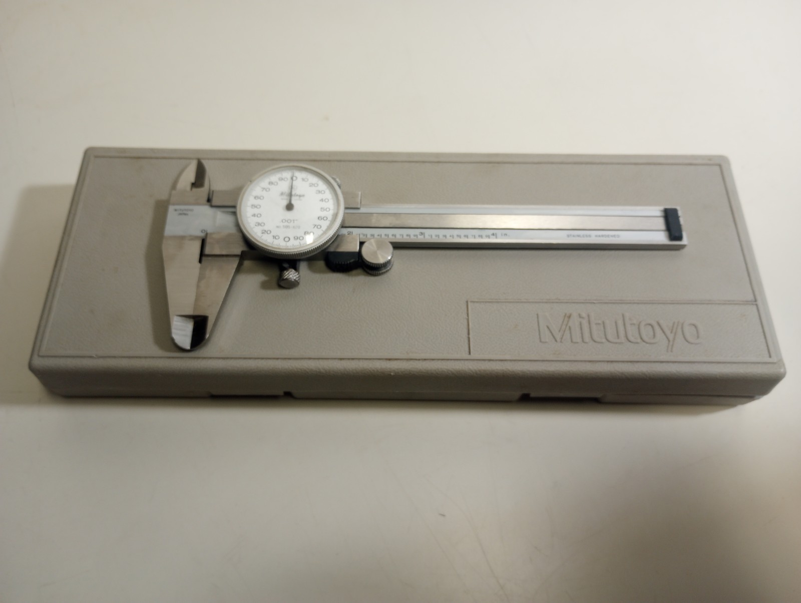 Vintage Mitutoyo 4" Dial Caliper .001" (No. 505-629) In inches