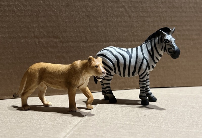 Schleich Lioness (2006) & Zebra 1998 Loose Figures