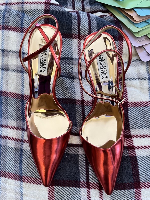 Badgley Mischka Red Metallic Heels Size 9.5 Pointed Toe Ankle Strap Statement Pu