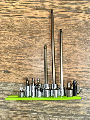 New VIM Tools T30 Torx Driver Master Set 8 Pc (T30X8) Magnetic Rail Green Socket