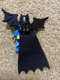 Lego Batman Minifigure DC Rare NIGHTWING Figure With Cape 70922 Free Ship