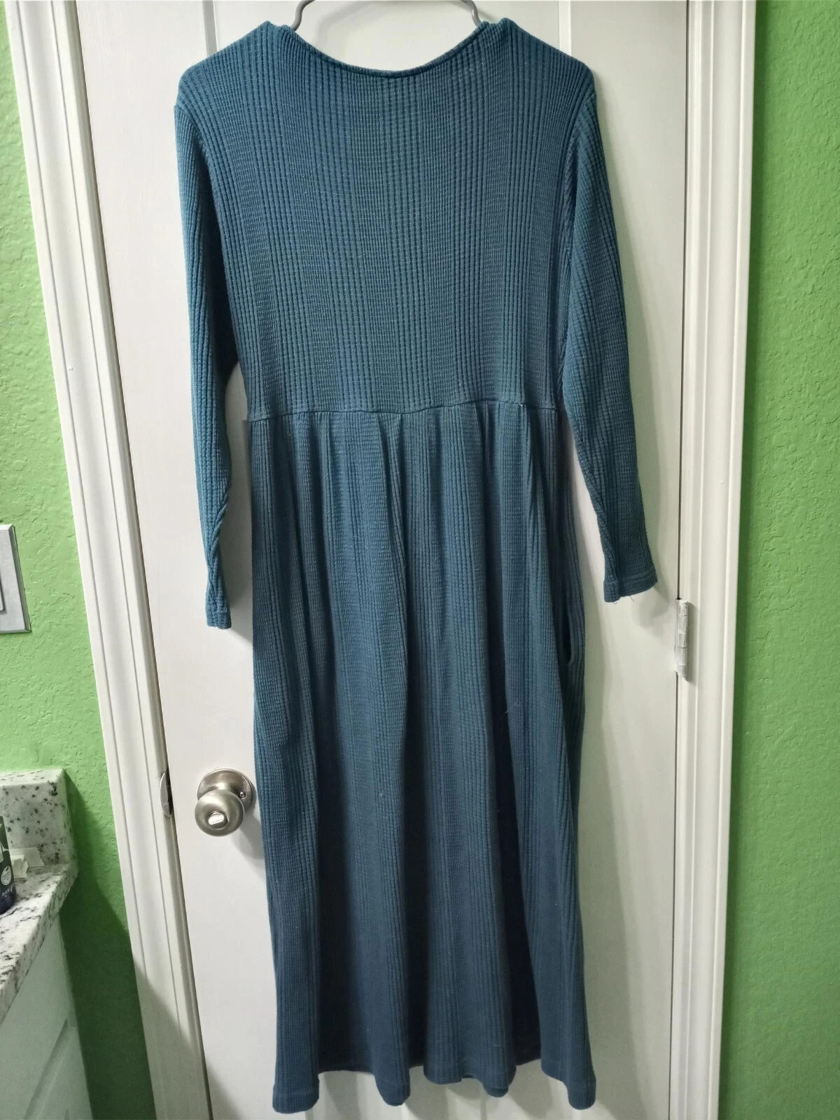 UNDERCOVER Abito lungo Victorias Secret MODA INTL tessuto waffle con bottoni XS TEAL VINTAGE