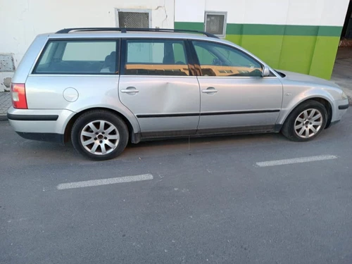 Radiador Agua para VOLKSWAGEN PASSAT VARIANT (3B6) Advance 2001 393539 - Imagen 6 de 8