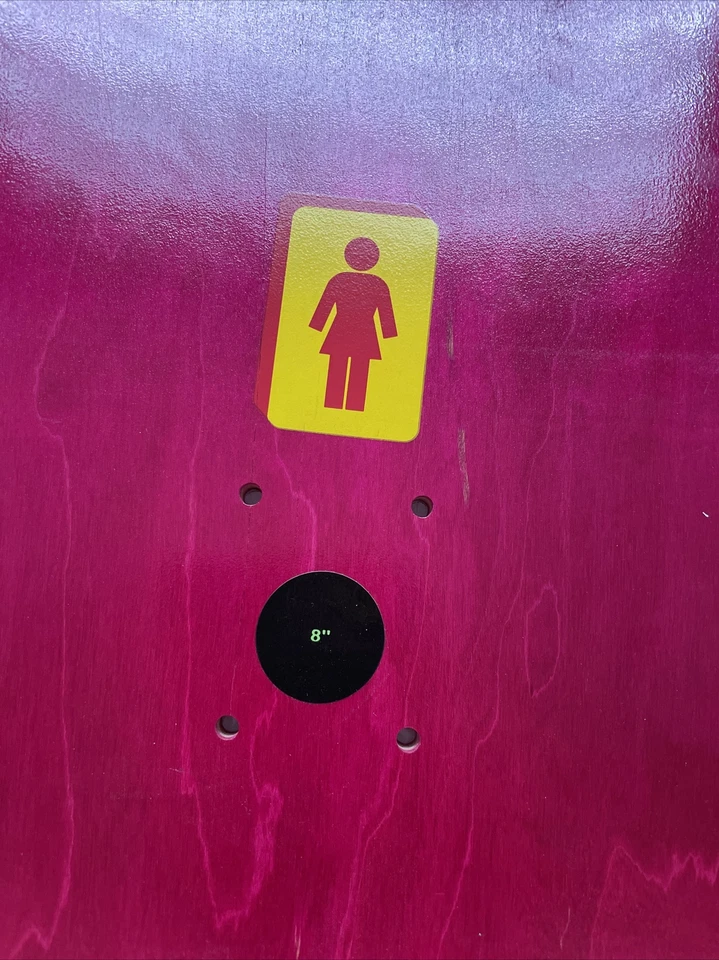 Tabla de skate para niña Mike Carroll dos niñas una taza. Foto 3 de 4