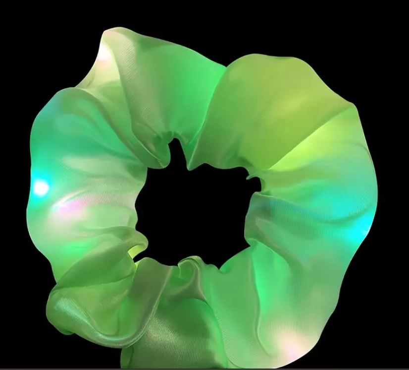 Bello Ritratto Disegnato A Mano Della Giovane Donna Ragazza Con La Coda Di Cavallo Modo Occhiali Da Sole Signora Alla Moda 108336341 - Foto 8