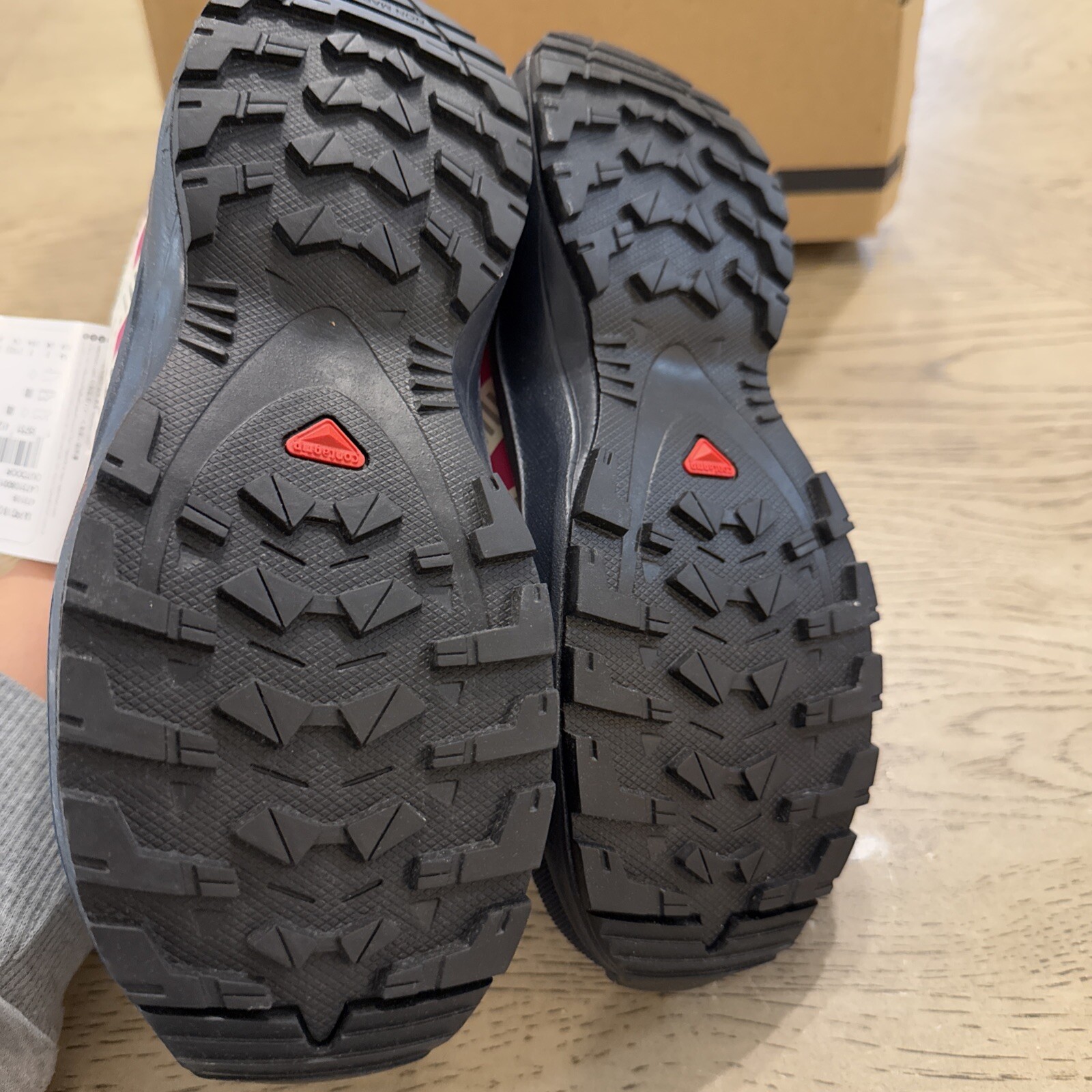 Scarpe da trail running Salomon XA Pro V8 impermeabili taglia 2 India rosa inchiostro Glo