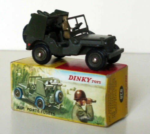 Voitures, camions et fourgons miniatures Dinky Jeep